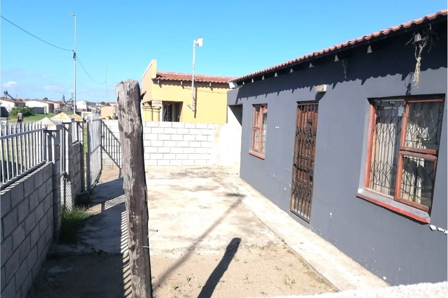 2 Bedroom Property for Sale in Kwazakhele Eastern Cape